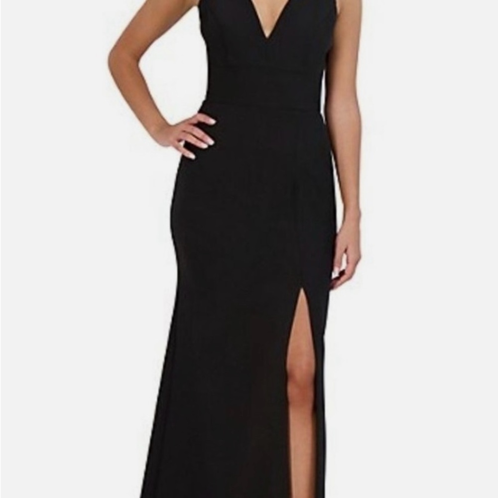 Elegant Black Sleeveless Dress
